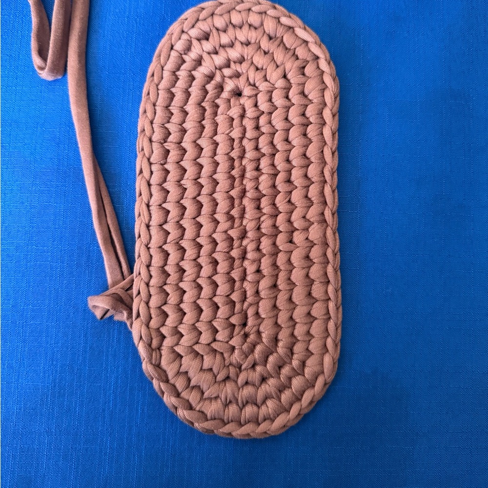 Handmade Crochet Top-Handle Bag in Brown and Orange - Compact Women’s Purse - Picture 7 of 7